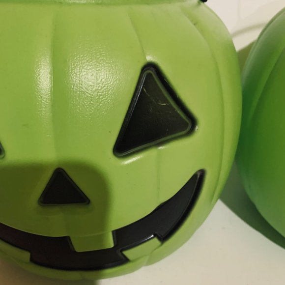 Vintage General Foam Plastics USA Green Halloween Buckets Set Of 2 - Picture 3 of 12